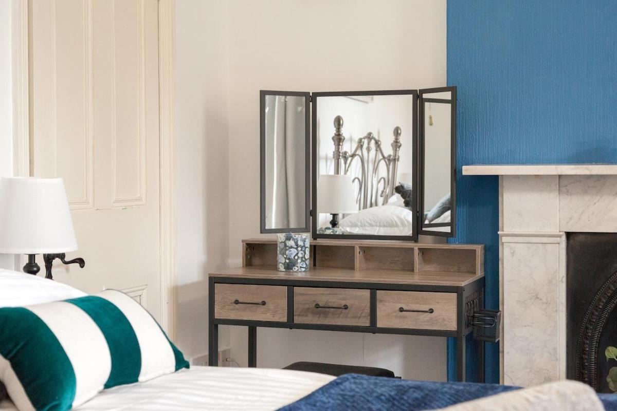 Victorian Elegance At Kingscliffe, Sleeps 17 Villa Манчестър Екстериор снимка