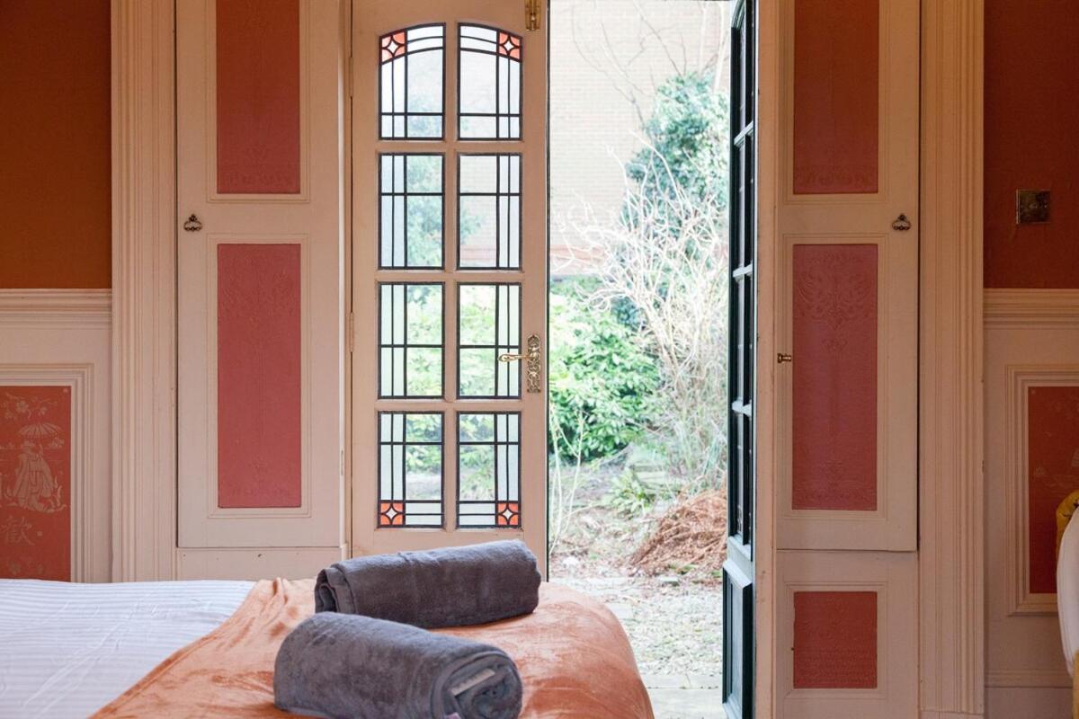 Victorian Elegance At Kingscliffe, Sleeps 17 Villa Манчестър Екстериор снимка